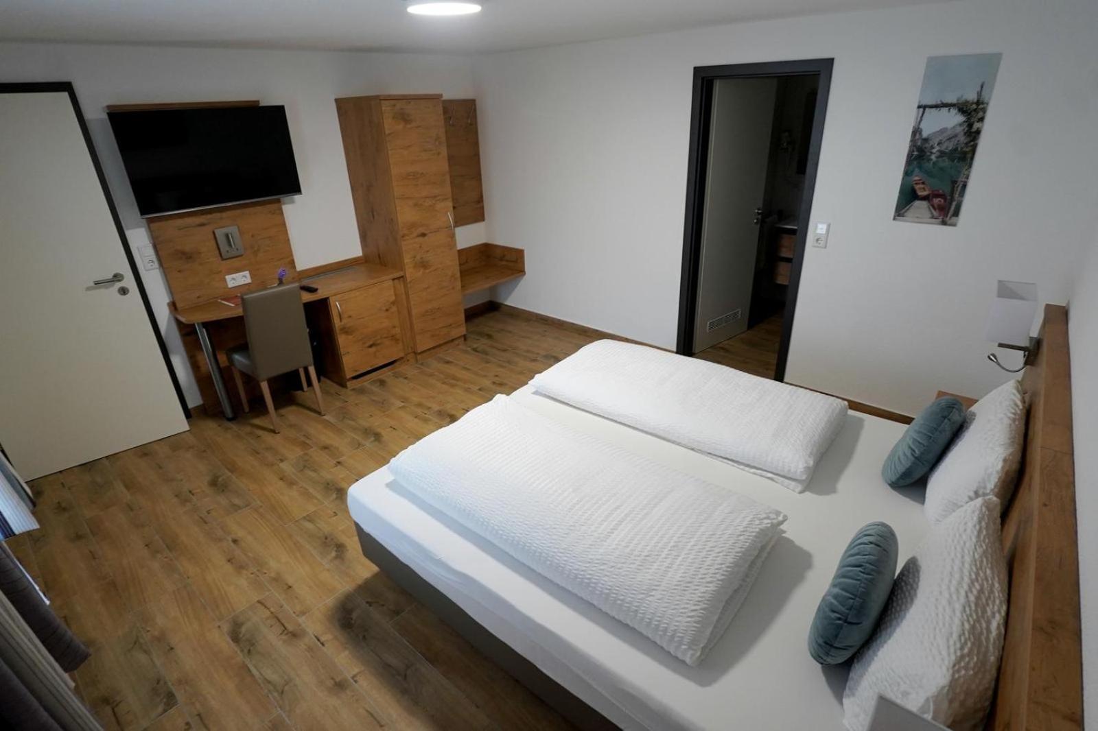 Hotel 7 Winden Spaichingen Екстериор снимка